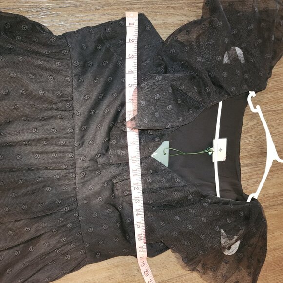 Tuckernuck Black Onyx Tulle Giselle Gown NWT Large - Picture 7 of 9